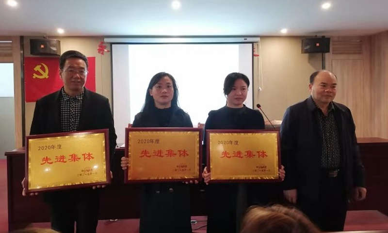 迎宾3.jpg 迎宾3.jpg